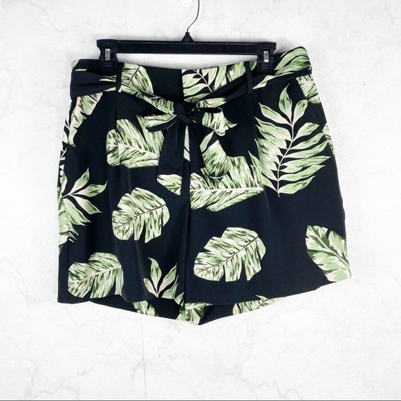 [Ann Taylor] Palm Tree Leaf Printed Tying Shorts